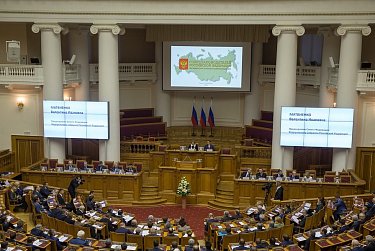 Законодатели России обсудят качество и доступность медицинской помощи